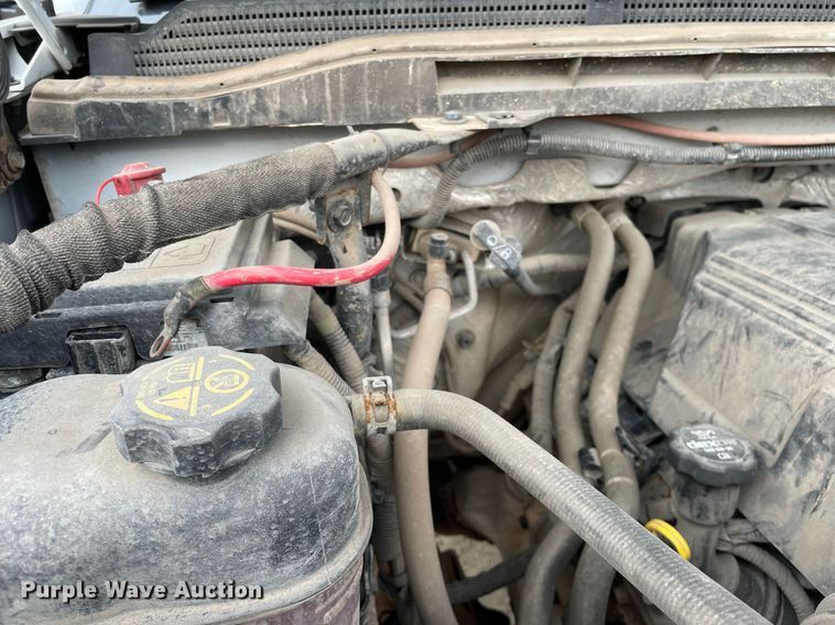 image for item MA9826 2018 GMC Sierra 2500HD  Crew Cab utility bed pickup truck