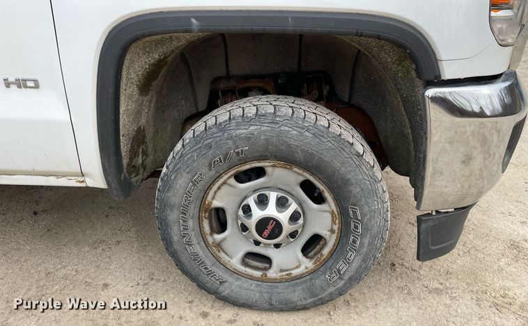 image for item MA9826 2018 GMC Sierra 2500HD  Crew Cab utility bed pickup truck