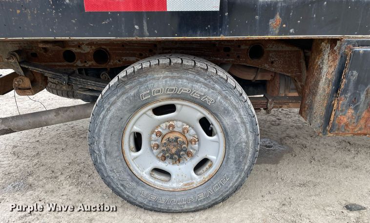 image for item MA9826 2018 GMC Sierra 2500HD  Crew Cab utility bed pickup truck