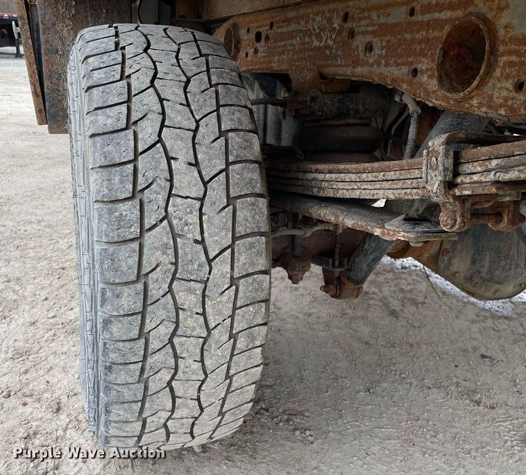 image for item MA9826 2018 GMC Sierra 2500HD  Crew Cab utility bed pickup truck