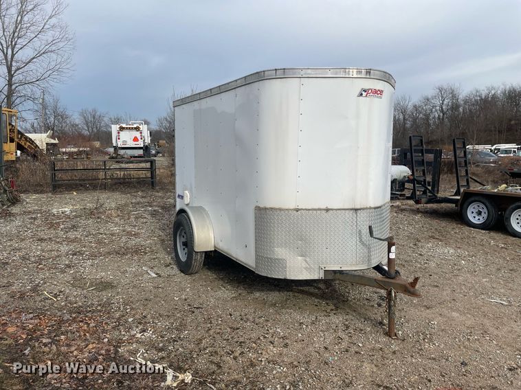 image for item MA9830 2013 LGS Industries  enclosed cargo trailer