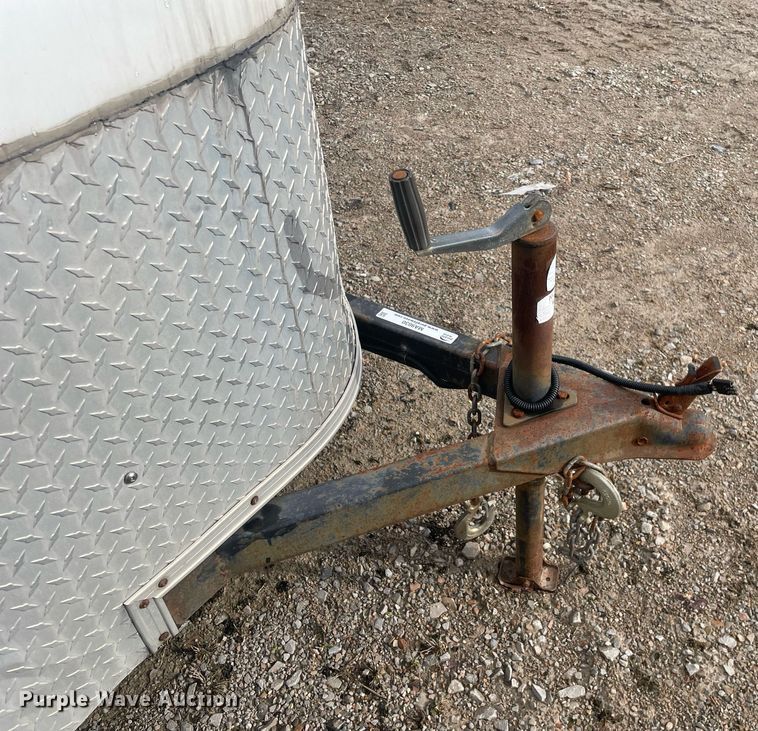 image for item MA9830 2013 LGS Industries  enclosed cargo trailer