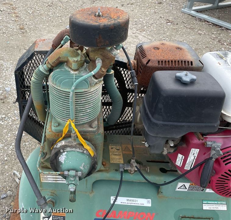 image for item MA9831 Champion HGR5-3H  air compressor