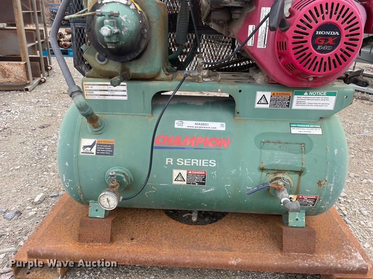 image for item MA9831 Champion HGR5-3H  air compressor