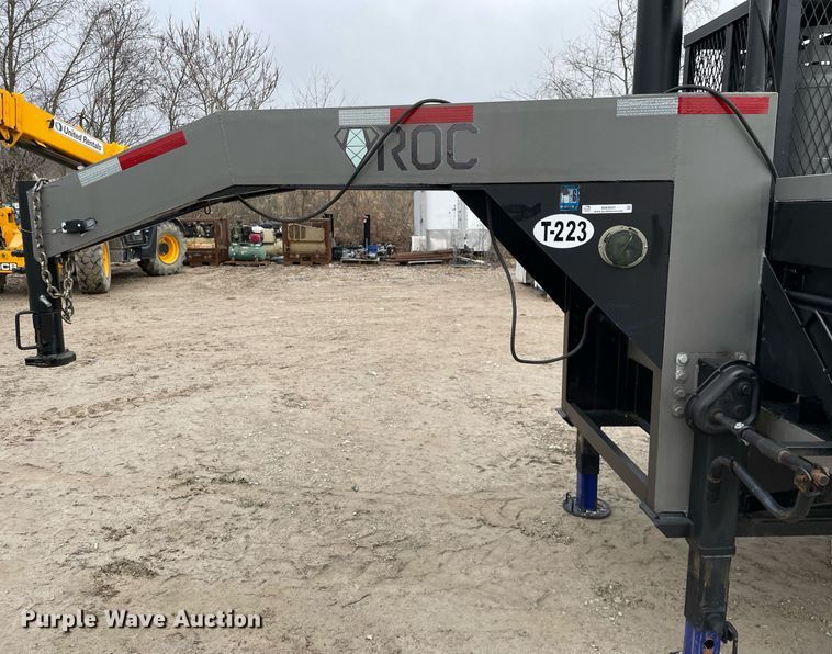 image for item MA9841 2014 Gooseneck  flare stack trailer