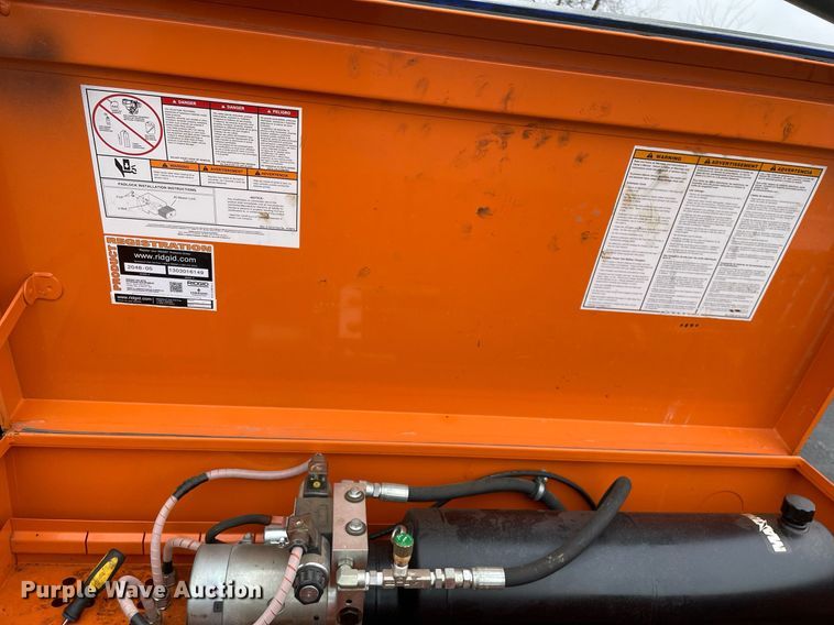 image for item MA9841 2014 Gooseneck  flare stack trailer