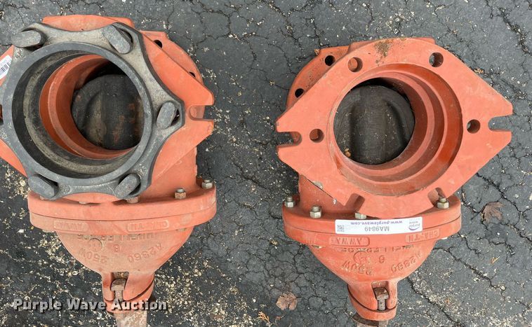 image for item MA9849 (2) Mueller 6" valves