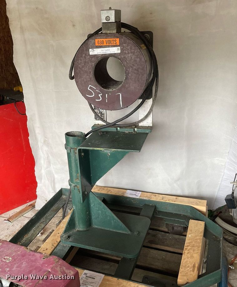 image for item MA9852 Magnaflux  magnetic particle inspection equipment