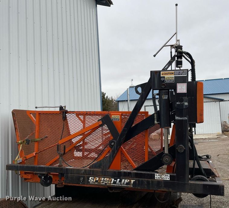 image for item MA9858 Speed Lift SL5000  dock lift
