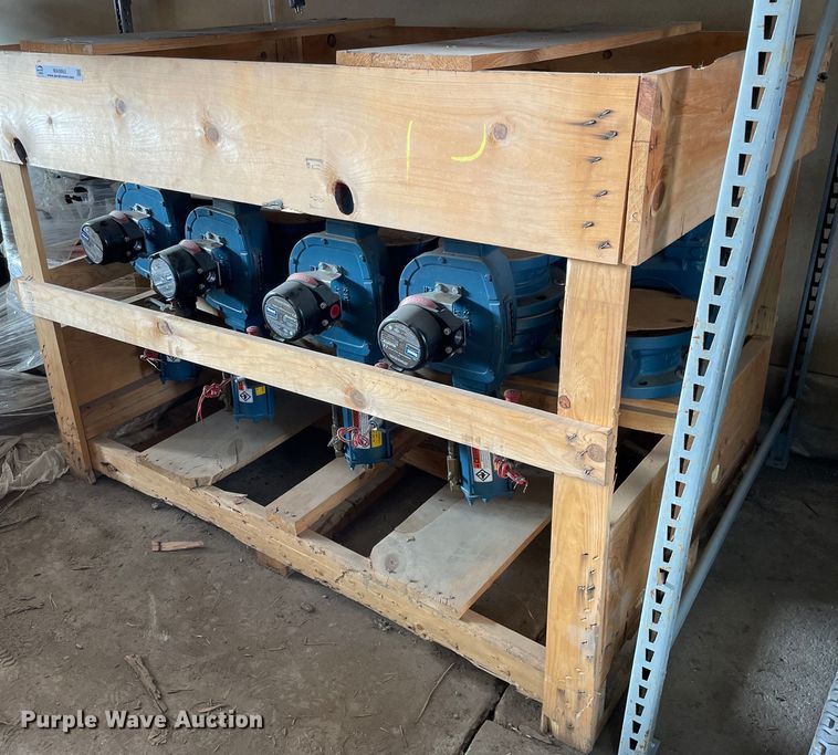 image for item MA9865 (5) Stonel 6" butterfly valves