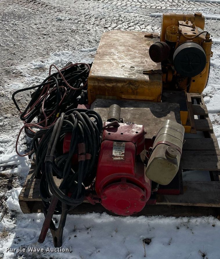 image for item MA9869 (2) Goodall Start-All jump packs