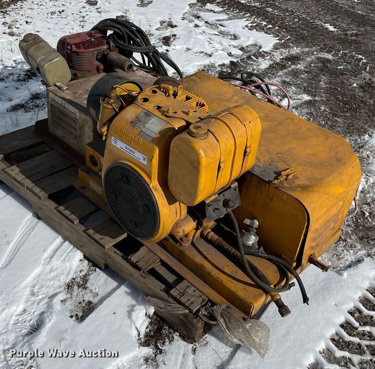 image for item MA9869 (2) Goodall Start-All jump packs