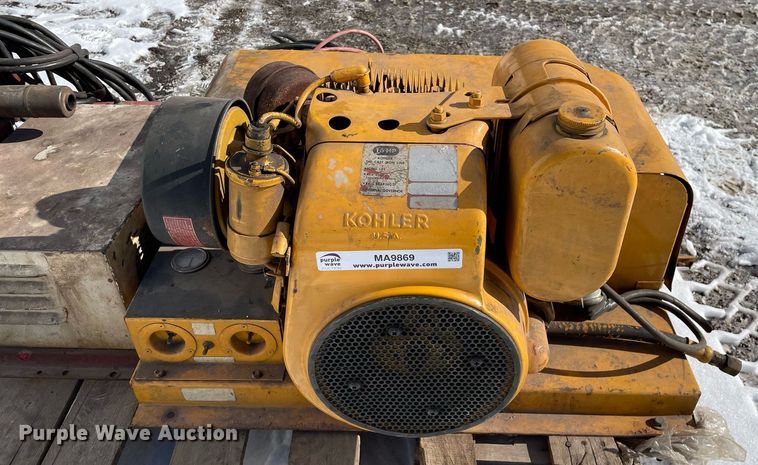 image for item MA9869 (2) Goodall Start-All jump packs