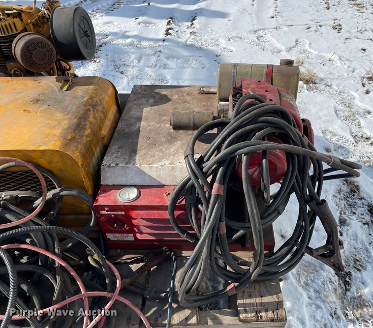 image for item MA9869 (2) Goodall Start-All jump packs