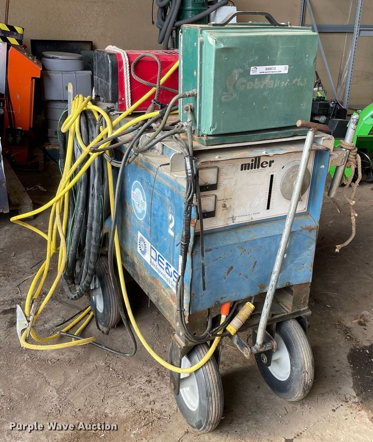 image for item MA9872 (2) welders