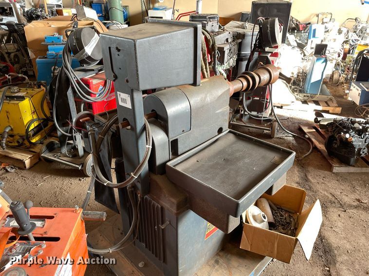 image for item MA9874 Ammco Super 6 6000  lathe