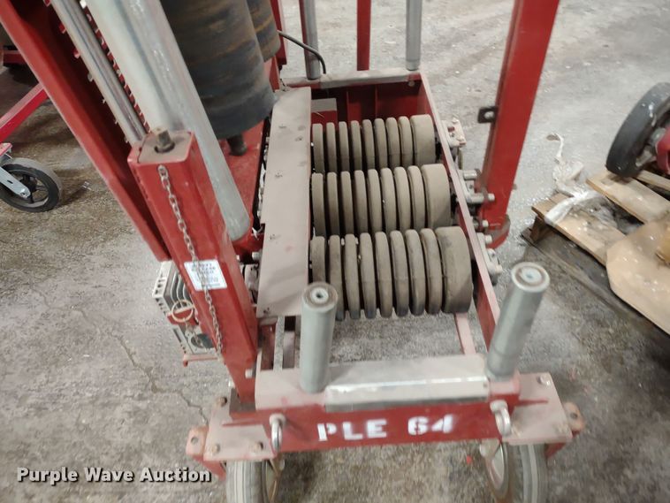 image for item MD9293 Maxis  wire/cable feeder