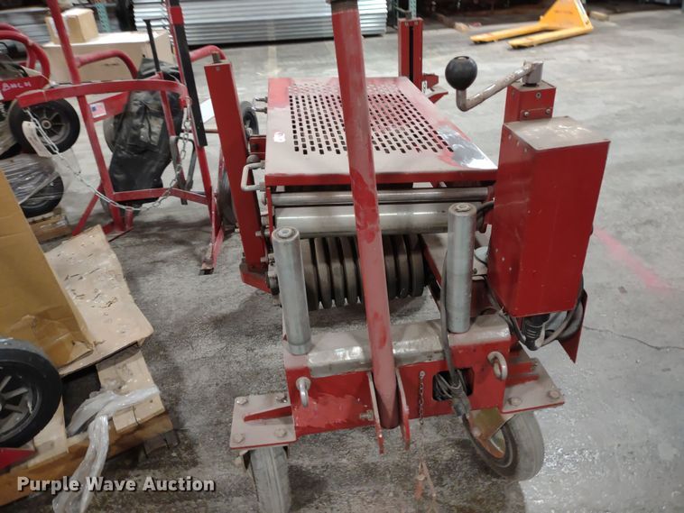 image for item MD9293 Maxis  wire/cable feeder