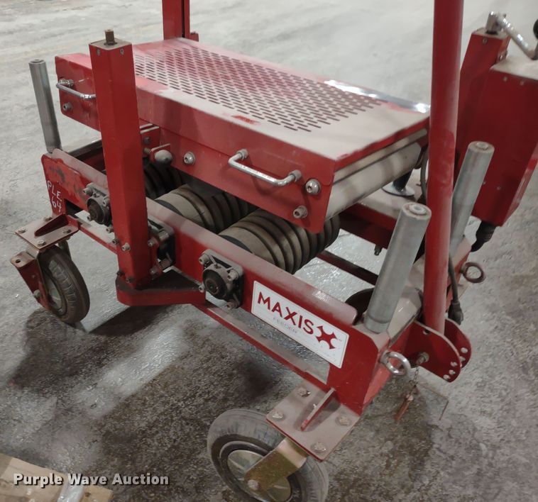 image for item MD9293 Maxis  wire/cable feeder