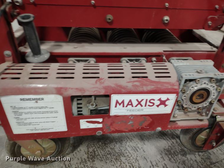 image for item MD9293 Maxis  wire/cable feeder