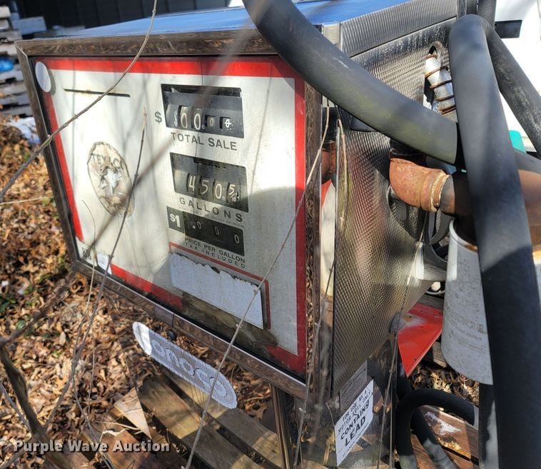 image for item MH9721 Approximately 6 fuel pumps