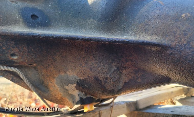 image for item MH9726 2000 Dodge Ram 2500  rear axle