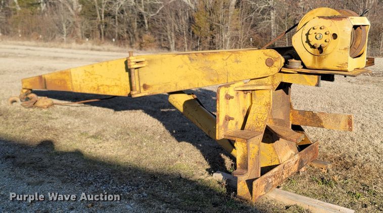 image for item MH9727 Caterpillar  pipelayer boom