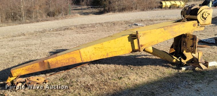 image for item MH9727 Caterpillar  pipelayer boom