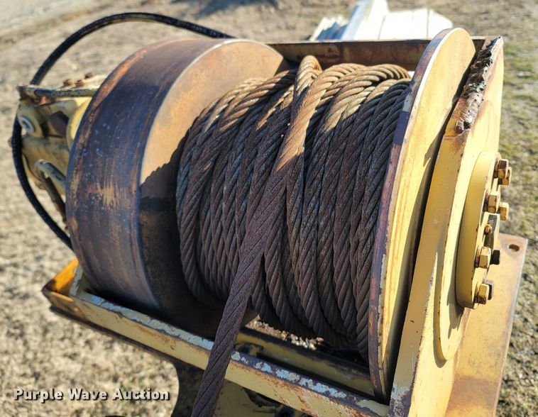 image for item MH9727 Caterpillar  pipelayer boom