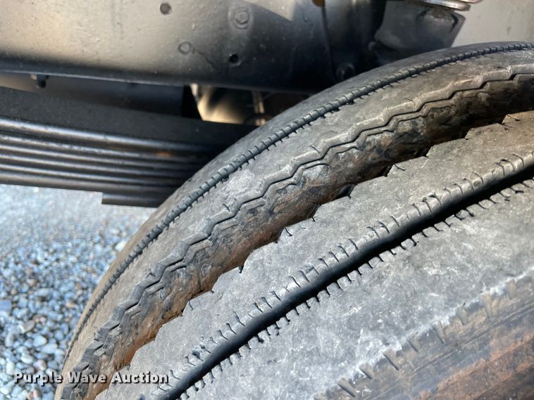 image for item MI9739 2006 Chevrolet C5500  flatbed truck