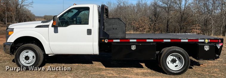 image for item MI9750 2016 Ford  F350 Super Duty  flatbed pickup truck
