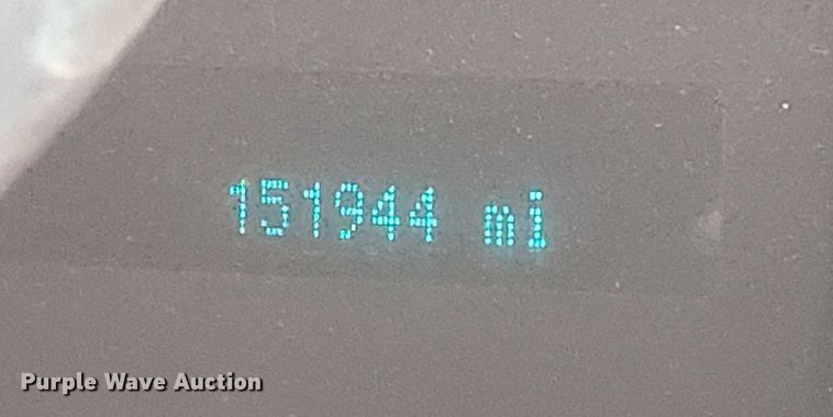 image for item MI9750 2016 Ford  F350 Super Duty  flatbed pickup truck