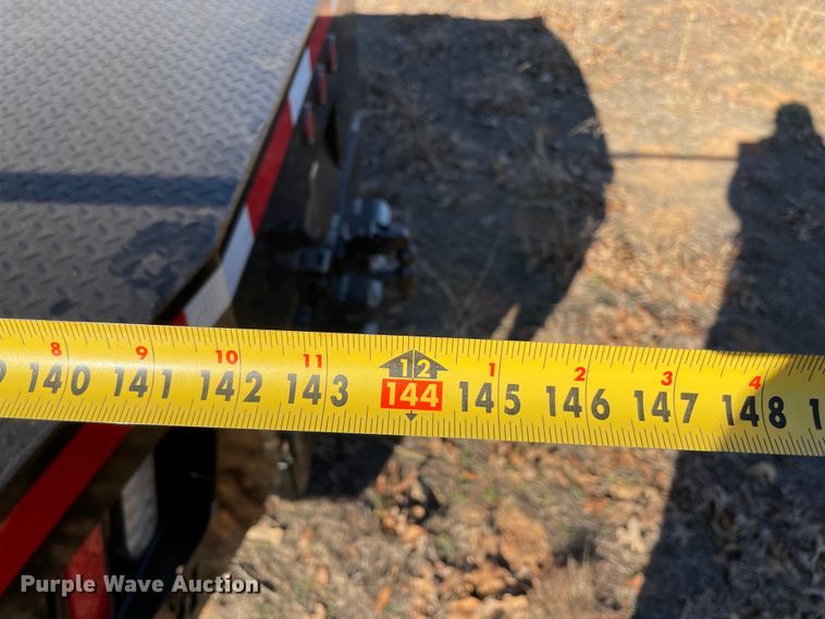 image for item MI9751 2016 Ford  F350 Super Duty  flatbed pickup truck