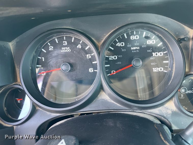 image for item MI9755 2010 Chevrolet Silverado 1500  Ext. Cab pickup truck