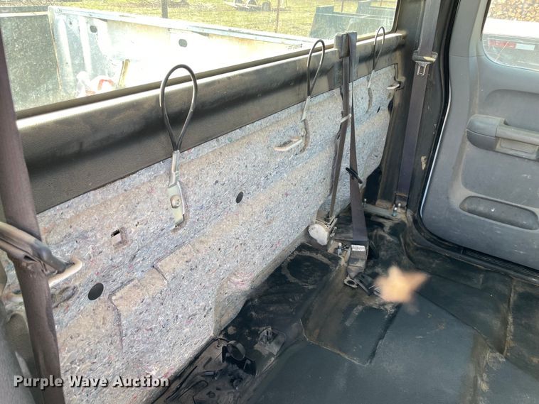 image for item MI9755 2010 Chevrolet Silverado 1500  Ext. Cab pickup truck