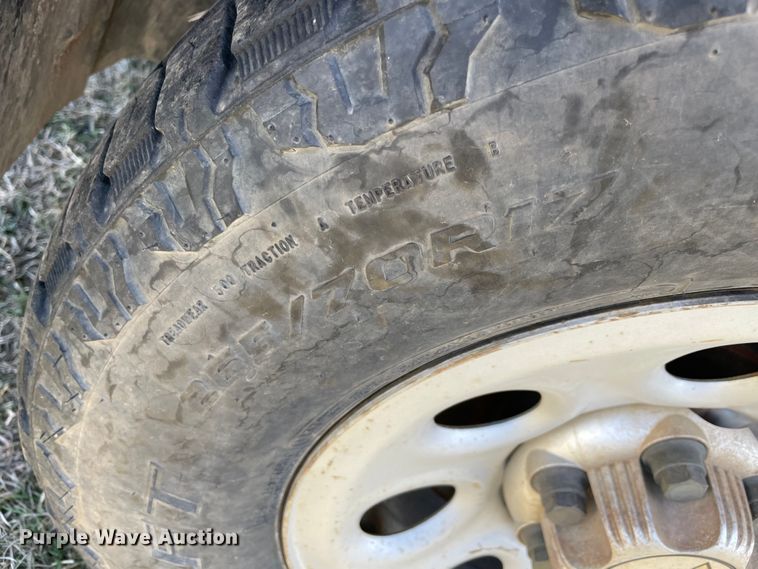 image for item MI9755 2010 Chevrolet Silverado 1500  Ext. Cab pickup truck