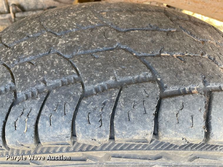 image for item MI9755 2010 Chevrolet Silverado 1500  Ext. Cab pickup truck