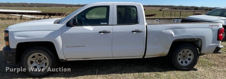 image for item MI9756 2014 Chevrolet Silverado 1500  Double Cab pickup truck