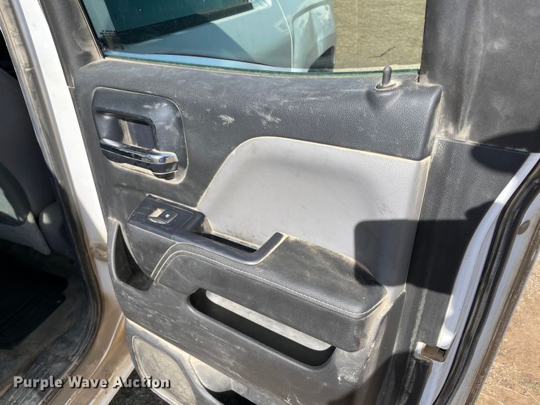 image for item MI9756 2014 Chevrolet Silverado 1500  Double Cab pickup truck