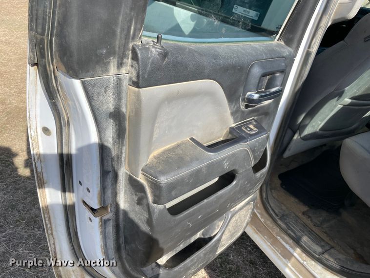 image for item MI9756 2014 Chevrolet Silverado 1500  Double Cab pickup truck