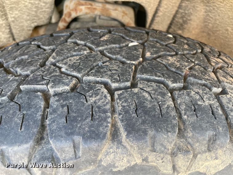 image for item MI9756 2014 Chevrolet Silverado 1500  Double Cab pickup truck