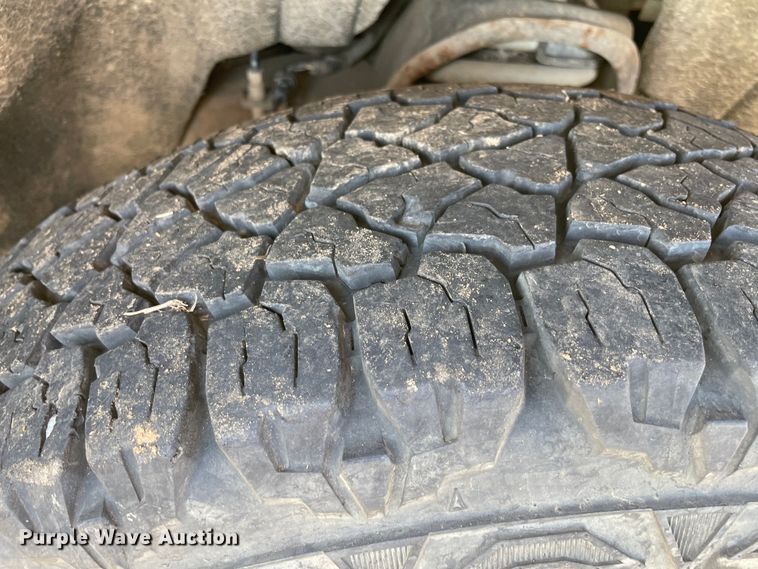 image for item MI9756 2014 Chevrolet Silverado 1500  Double Cab pickup truck