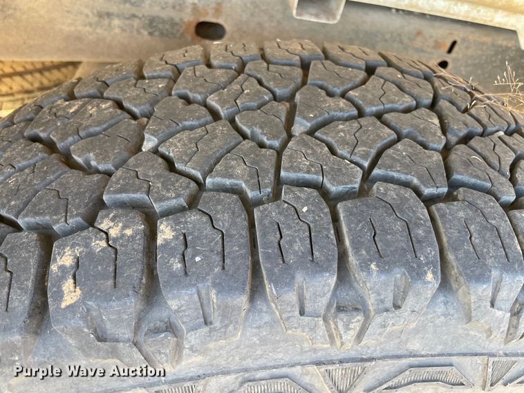 image for item MI9756 2014 Chevrolet Silverado 1500  Double Cab pickup truck