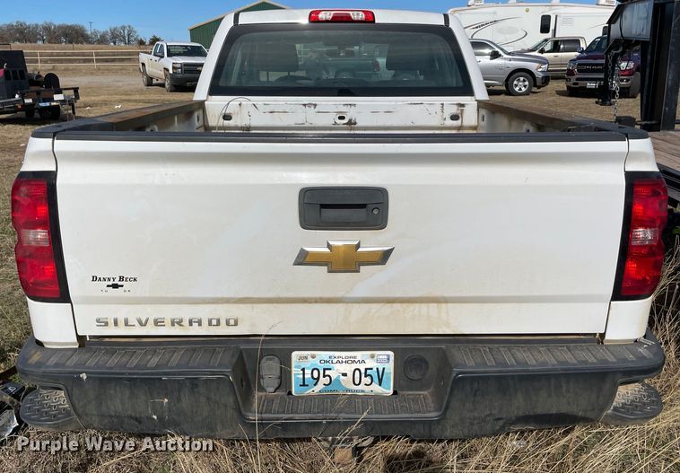 image for item MI9757 2014 Chevrolet Silverado 1500  Double Cab pickup truck