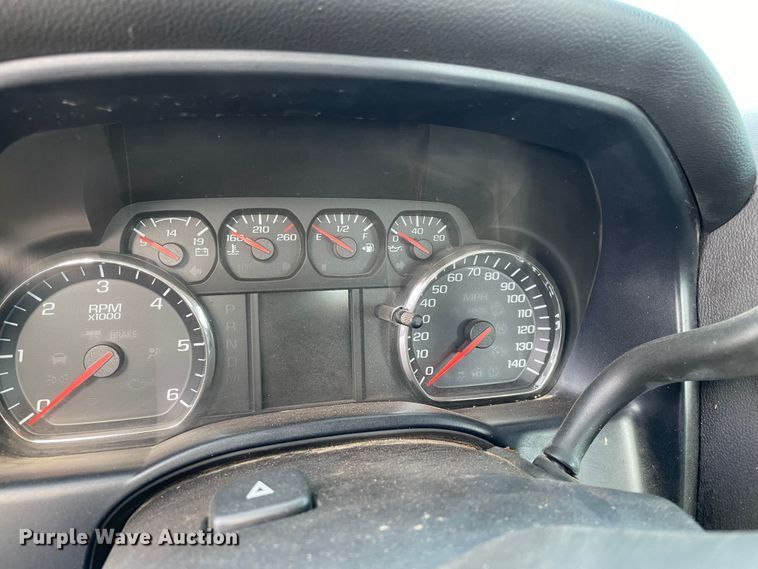 image for item MI9757 2014 Chevrolet Silverado 1500  Double Cab pickup truck