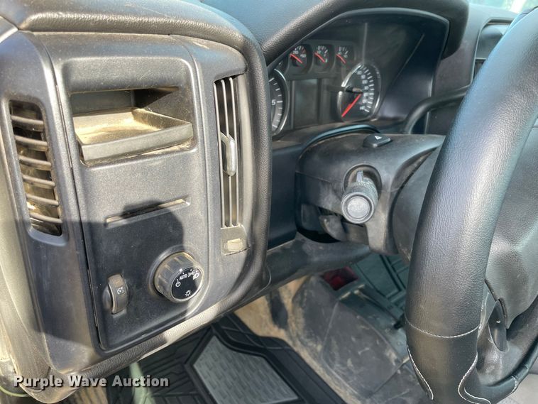 image for item MI9757 2014 Chevrolet Silverado 1500  Double Cab pickup truck