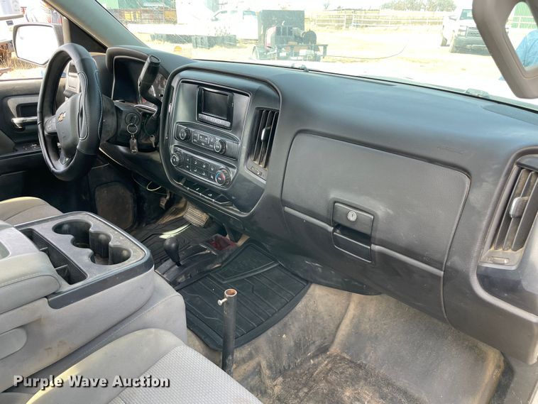 image for item MI9757 2014 Chevrolet Silverado 1500  Double Cab pickup truck