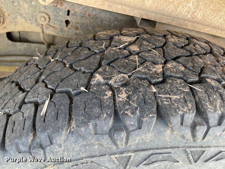 image for item MI9757 2014 Chevrolet Silverado 1500  Double Cab pickup truck