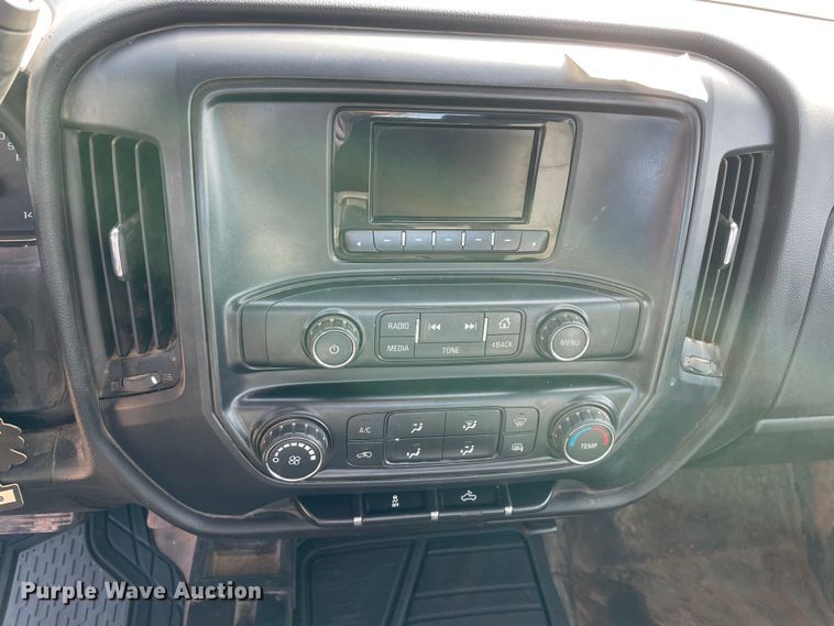 image for item MI9758 2014 Chevrolet Silverado 1500  Double Cab pickup truck