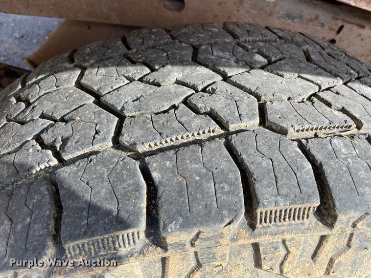 image for item MI9758 2014 Chevrolet Silverado 1500  Double Cab pickup truck